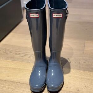 Hunter | Tall Black Original Shiny Glossy Hunter Rain Boots Gray US 10